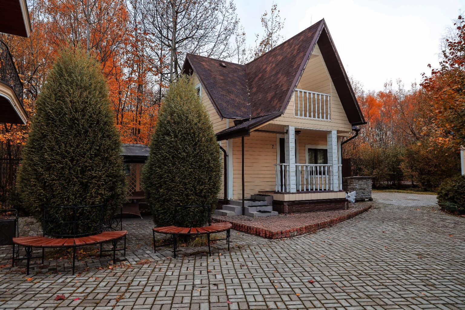 Аренда коттеджа на сутки: комфортный отдых вдали от городской суеты